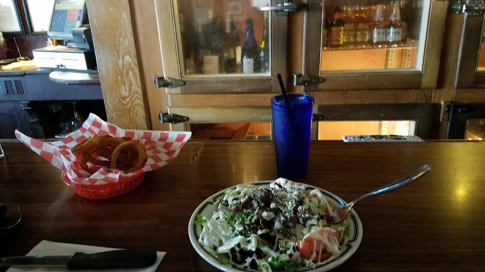 Steak Salad with Blue Cheese Dressing
